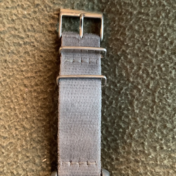 Men’s Victorinox Swiss Army watch with gray nylon strap. Comes with box. - Picture 3 of 16